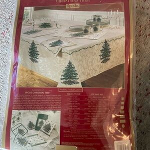 Spode Christmas Tree Tablecloth - Cream and Green